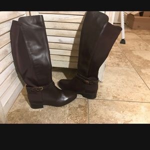NWOT BANDOLINO Wide CALF BROWN BOOTS